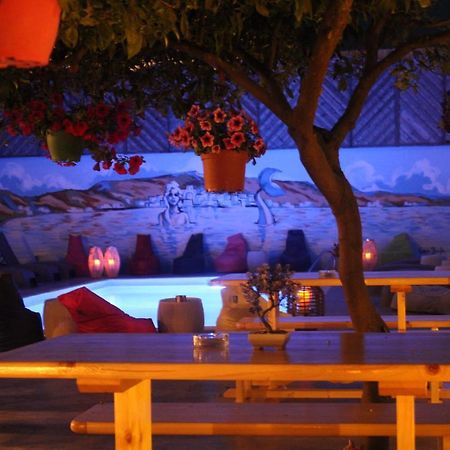 Siren Rooms And Apartments Paros Exterior foto