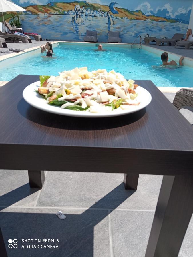 Siren Rooms And Apartments Paros Exterior foto