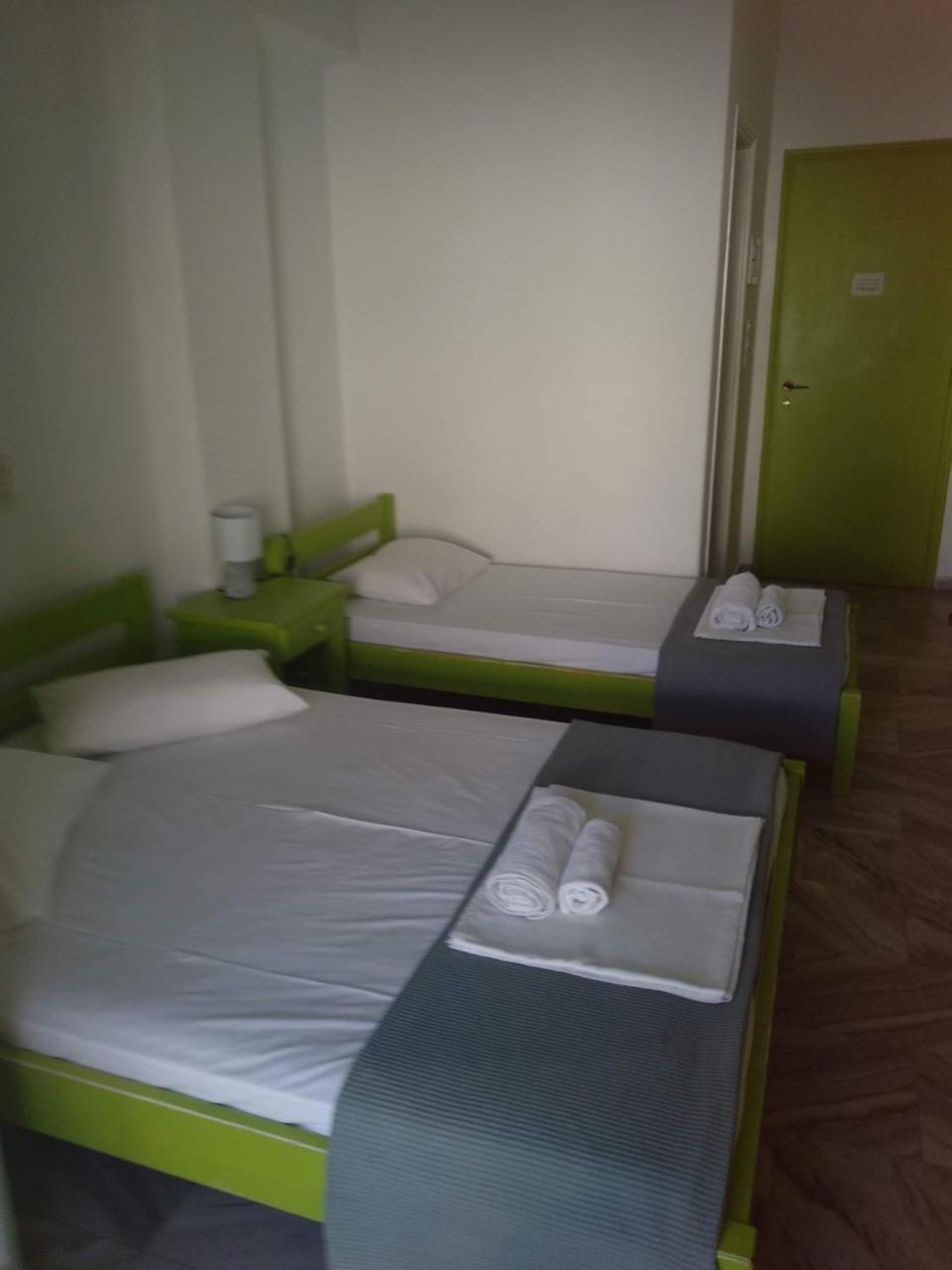 Siren Rooms And Apartments Paros Exterior foto