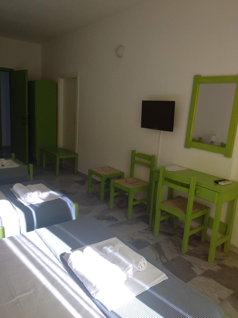 Siren Rooms And Apartments Paros Exterior foto