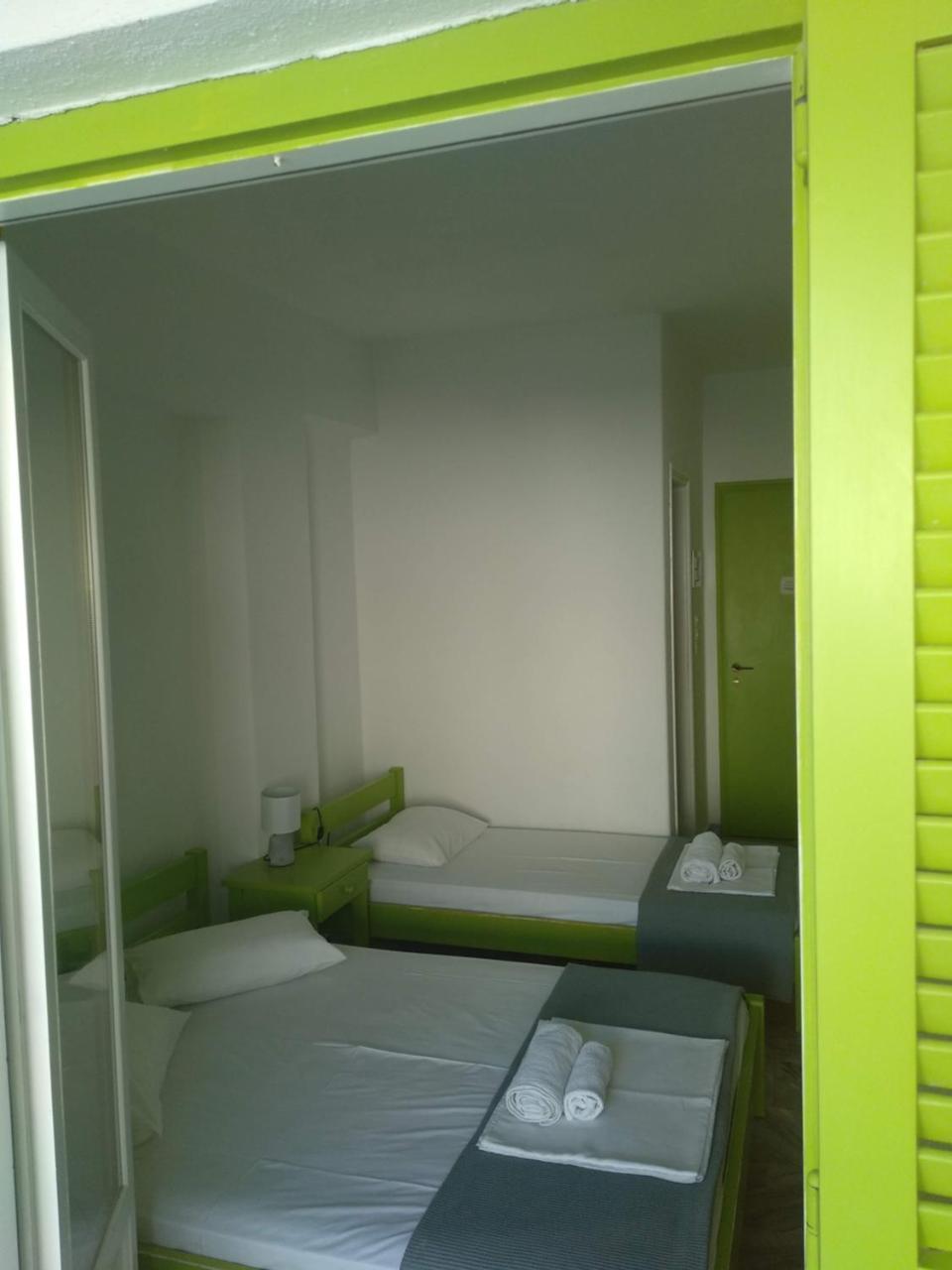 Siren Rooms And Apartments Paros Exterior foto