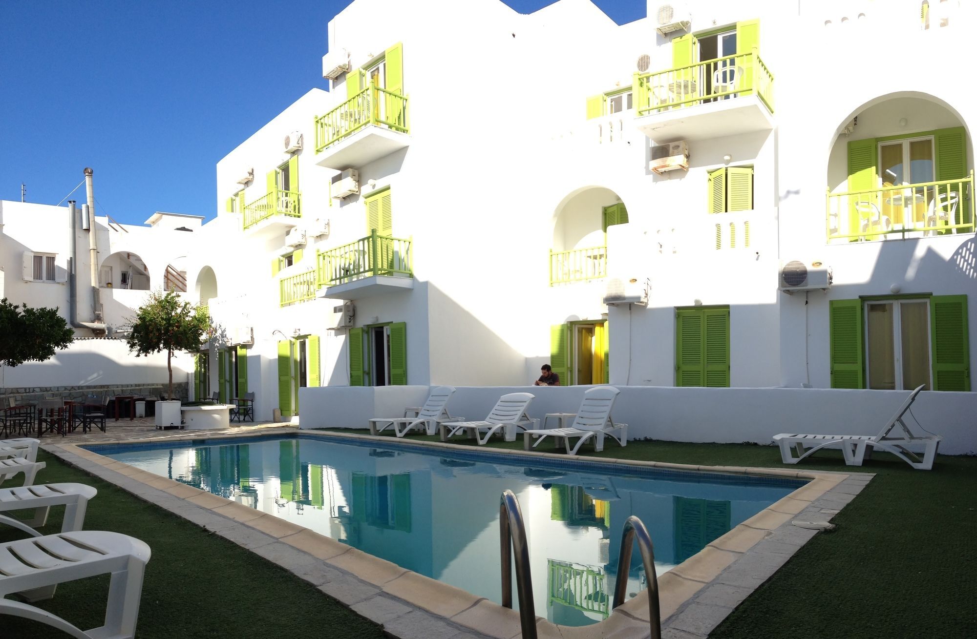 Siren Rooms And Apartments Paros Exterior foto