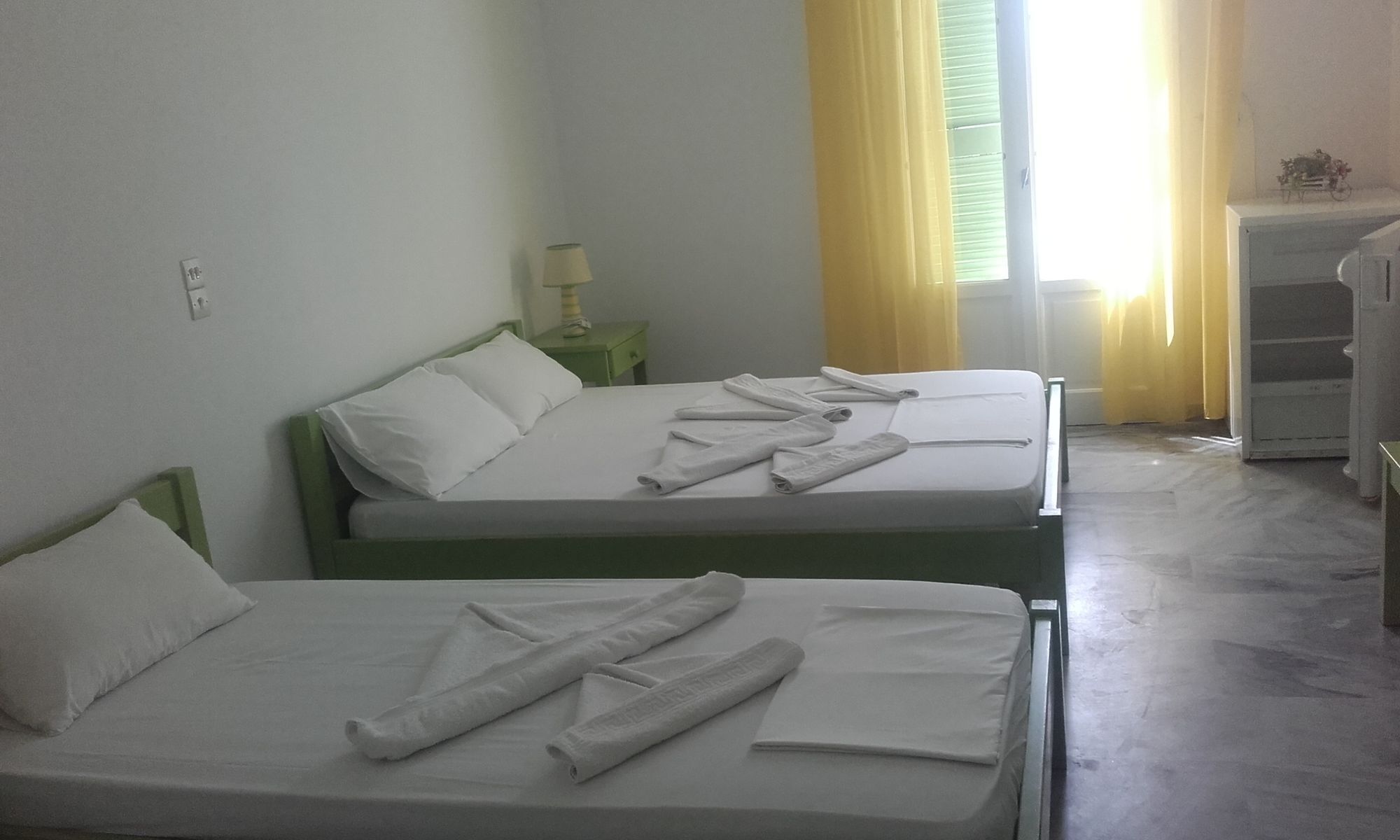 Siren Rooms And Apartments Paros Exterior foto